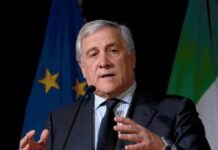 Banche, Tajani: “Forza Italia contraria a qualsiasi tassa sugli extraprofitti”