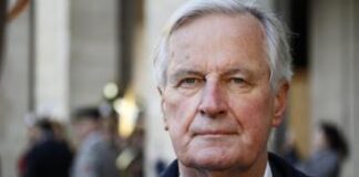 Barnier, chi è il nuovo premier francese che si sente “patriota ed europeo”