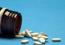 Caldo, la farmacologa avverte: “Alcune cure ci rendono più vulnerabili alle alte temperature”