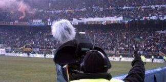 Diritti tv Serie A, Sky chiede risarcimento fino a 1,9 miliardi a Tim e Dazn