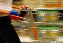 Inflazione rallenta a ottobre: +1,2% su anno. Frenata per il carrello della spesa