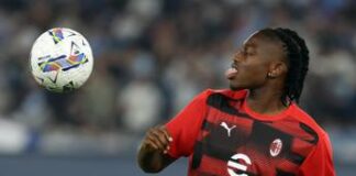 Leao risponde a Di Canio dopo il suo attacco: il messaggio sui social