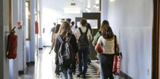 Liceo Made in Italy, Consiglio di Stato sospende parere. Il ministero: “Nessuno stop”