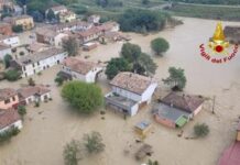 Maltempo, situazione drammatica in Emilia Romagna. Dal Veneto aiuto di Protezione Civile e volontari Alpini maltempo emilia romagna aiuti dal veneto