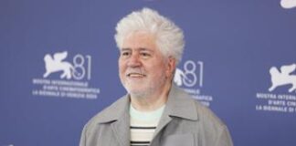 Mostra del cinema, l’appello di Almodovar: “Respingere bambini migranti è delirio”