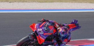 MotoGp Indonesia, Martin vince e Bagnaia terzo ma forse secondo a posto di Acosta (Ktm), sotto “inchiesta”