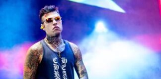Ozieri, padre del bimbo morto attacca Fedez: “Potevi non cantare”