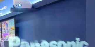 Panasonic trasforma l’aria condizionata in schermi per battere l’afa giapponese