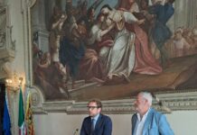 Vicenza, una città da premio Premio Città di Vicenza, lo presentano il sindaco Giacomo Possamai e il giornalista e memorialista Antonio Di Lorenzo