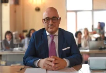 Sicurezza Viale San Lazzaro: Colombara (Per una Grande Vicenza) chiede chiarimenti su visibilità e semaforo Raffaele Colombara, consigliere comunale contro la pubblicità del Gioco d'Azzardo nel calcio Parco Cattaneo vicenza crac banche gps bicipark vicenza oncologica rifiuti Alzheimer Viale San Lazzaro