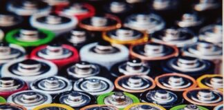 Prospettive di riciclo: gestione del fine vita delle batterie delle auto elettriche Riciclo delle batterie delle auto elettriche