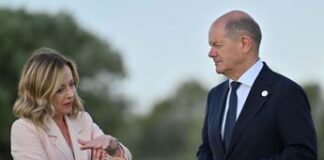 Telefonata Meloni-Scholz, focus su Ucraina e migranti