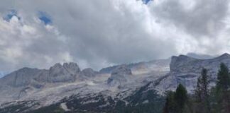 Tragedia sulla Marmolada, morti due alpinisti: stavano scalando la via Don Chisciotte