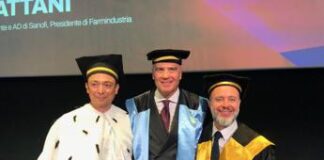 Università Pegaso, laurea honoris causa a Marcello Cattani in Scienze economiche