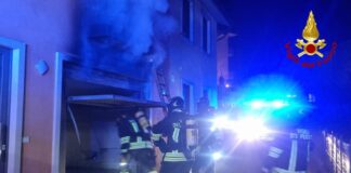 Crespadoro, principio d’incendio in una casa in ristrutturazione intervento dei vigili del fuoco a Crespadoro