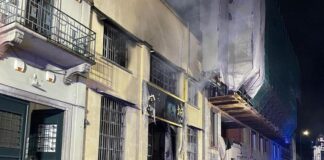 Milano, incendio in un emporio cinese: morti tre ragazzi milano incendio cinesi