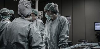 Esposto dell’associazione Codici sulla morte di Helen Comin, una 50enne vicentina, dopo intervento al seno