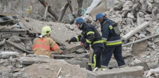 Ucraina-Russia, centinaia di bombe su Zaporizhzhia: feriti Ucraina