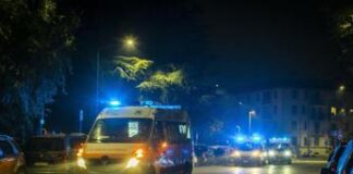 Accoltellato al torace a Rozzano, 30enne muore in ospedale