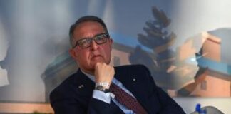 Alessandro Campi colpito da malore a Francoforte