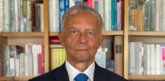 Intesa Sanpaolo, cybersicurezza al generale Antonio De Vita dopo lo scandalo dei conti spiati. Creata area chief security officer Intesa Sanpaolo cybersicurezza