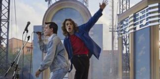 Boom di ascolti degli 883, Zerocalcare: “Senza di loro non farei questo mestiere”