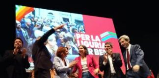 Elezioni Liguria, Schlein e Conte sul palco insieme per Orlando: “Volta buona per cambiare”