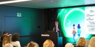 Formazione, Osservatorio Stem Deloitte: “Aziende in difficoltà nel trovare lavoratori scientifico-tecnologici”