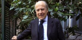 Franco Chimenti, oggi i funerali a Roma: folla e commozione per l’ultimo saluto