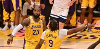 Lebron e Bronny James fanno la storia dell’Nba: per la prima volta padre e figlio giocano insieme