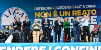 Lega, Salvini: “A Pontida nasce santa alleanza”. Orban: “Processo vergogna, lui eroe”