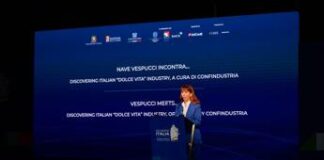 Made in Italy, Confindustria presenta esportare dolce vita a villaggio Italia durante tour Vespucci