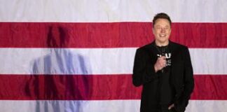 Musk lancia lotteria, in palio un milione al giorno per chi firma per Trump