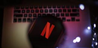 Netflix aumenta ancora i prezzi: gli abbonamenti ora costano fino a 20 euro al mese