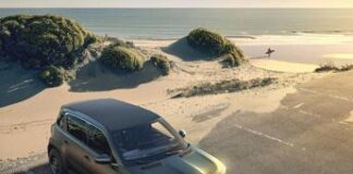 Renault 4 E-Tech Electric, anteprima al Salone dell’Auto di Parigi