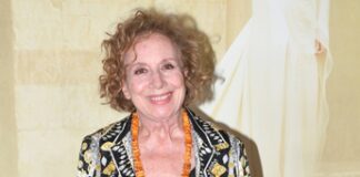 Rosanna Vaudetti: “La tv di oggi? C’è poca educazione, la gente ha nostalgia delle buone maniere”