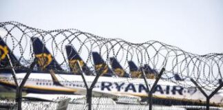 Scoppia pneumatico ad aereo in pista, voli sospesi a Orio al Serio