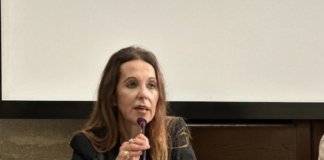 Il ritorno indispensabile alla politica. Ne parliamo con Francesca Carli: “Il centro c’è ed è molto popoloso: è il partito del buon senso” Francesca Carli, presidente di Sintesi APS e nel direttivo nazionale di Per - Azione