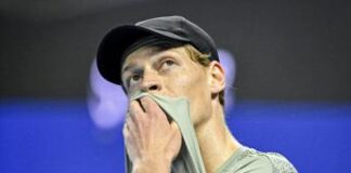 Sinner battuto da Alcaraz in finale Pechino, lo spagnolo vince il torneo