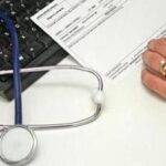 Tumori, burocrazia ruba 41% tempo oncologi, penalizzato dialogo con pazienti
