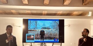 L’on. Erik Pretto e Giovanni Diamanti ospiti di “USA al voto”: moderatore Damiano Marcotti per “È Già Domani” del presidente Jacopo Maltauro USA al voto (È Già Domani): da sx on. Erik Pretto (Lega)e Giovanni Diamanti (Youtrend)