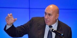 Ucraina e invio di soldati europei, Crosetto: “Contingenti non si inviano come un fax”