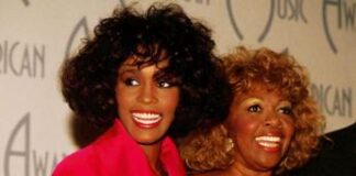 Whitney Houston, morta la madre Cissy: la leggendaria cantante gospel aveva 91 anni