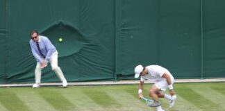 Wimbledon manda in pensione i giudici di linea, intelligenza artificiale arbitra i match