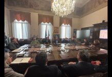 Giacomo Possamai e sindaci comuni contermini di Vicenza guardano a Treviso: verso una “Grande Vicenza” ispirata al modello di Mario Conte Grande Vicenza: il sindaco di Vicenza Possamai con i sindaci vicini guarda al modello trevigiano di Conte