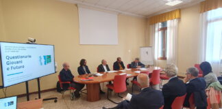 Analizzare il presente per costruire il futuro dei giovani, questionario e convegno dell’istituto Rezzara La presentazione del convegno e del questionario dell'Istituto Rezzara