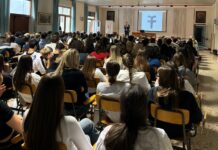 Il sindaco Possamai inaugura all’Istituto Farina la nuova aula di educazione civica. “Importante far capire ai ragazzi il valore della cittadinanza attiva” sindaco Possamai all'Istituto Farina