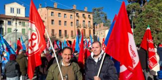 Il PSI di Vicenza accanto ai sindacati per lo sciopero del 29 novembre: istruzione, sanità e lavoro parole d’ordine di un socialismo moderno Psi in piazza a Vicenza per lo sciopero del 29 novembre