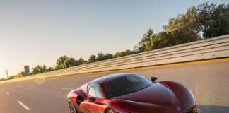 Alfa Romeo 33 Stradale, al via i test dinamici a Nardò