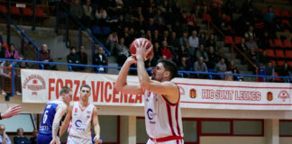 Basket B maschile, Civitus Vicenza: domenica alle 17.30 arriva l’Orlandina a Dueville. Spagnolo Ucles col cuore a Valencia: “Siamo tutti uniti nel dolore” Federico Ucles Belmonte (Civitus Vicenza)